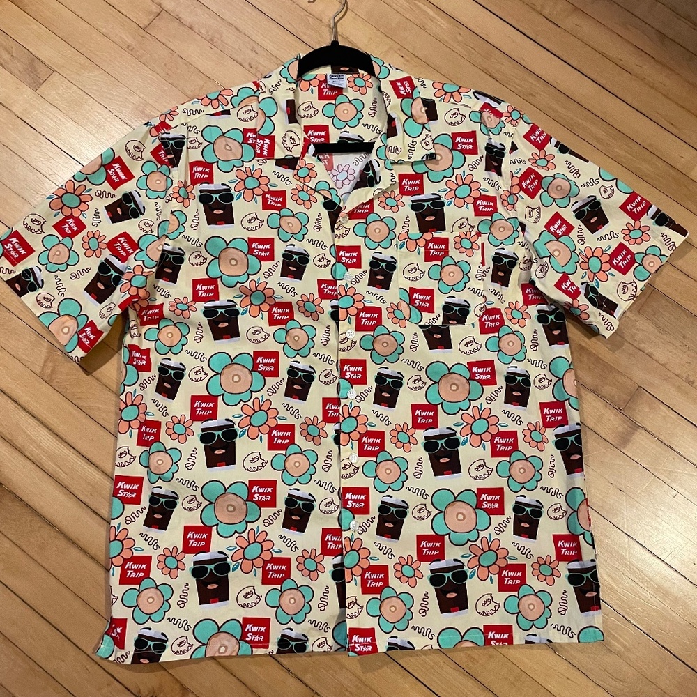 KWIK TRIP KWIK STAR Official Merch Camp Cabana Shirt Coffee Doughnut Print